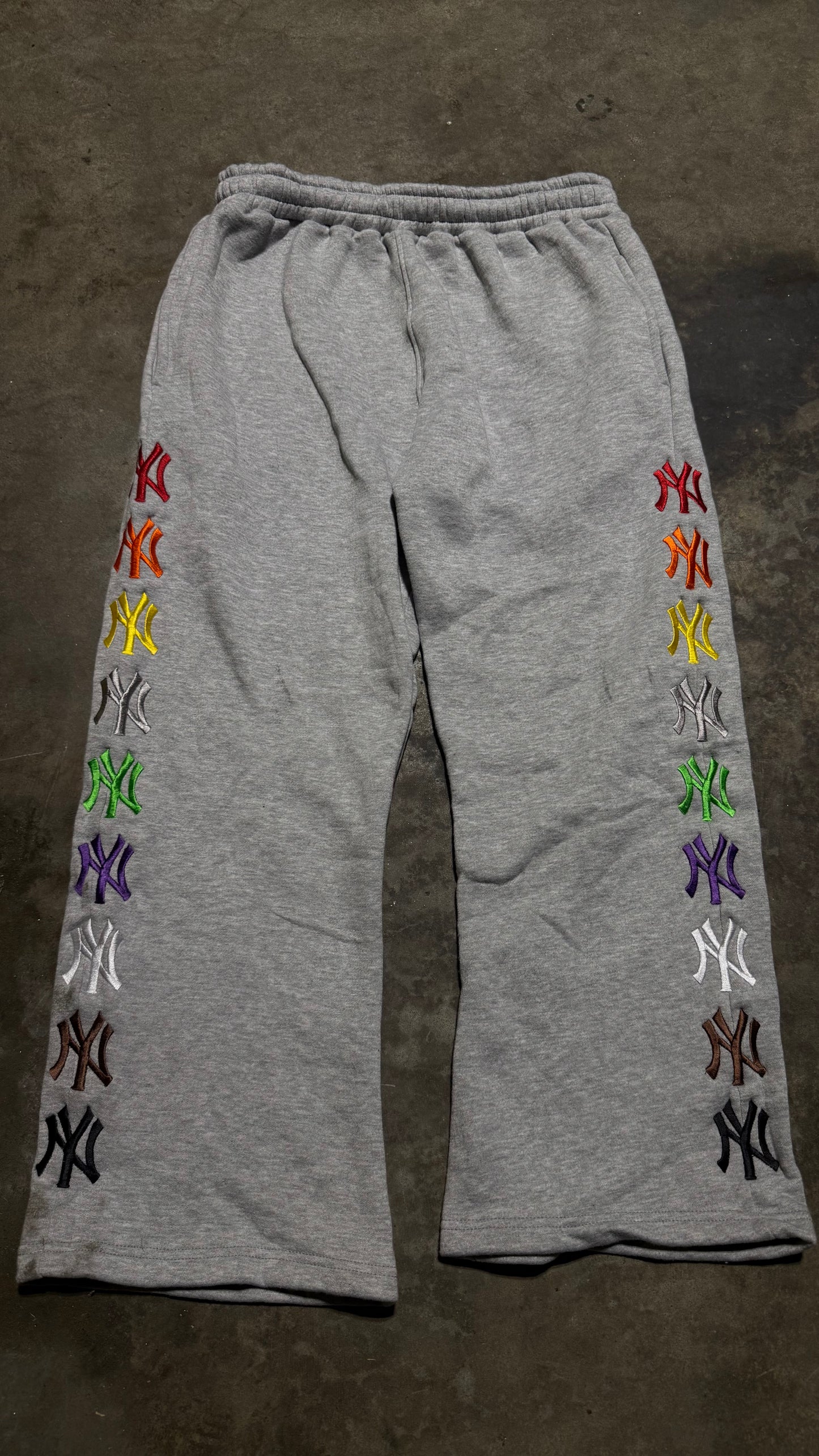 NY sweatpants